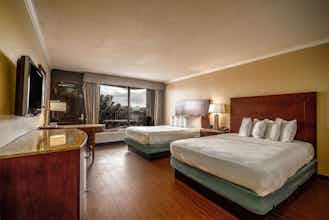 Hotel La Quinta Inn Ste Oceanfront photo 3