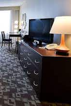 Hotel HJ Plaza Niagara Falls photo 3