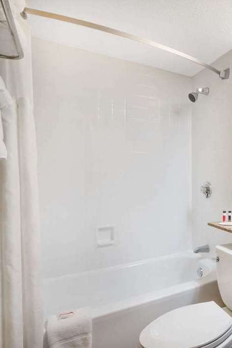 Hotel Ramada Plaza Portland photo 5