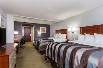 Hotel Wingate by WY Chesapeake photo 3