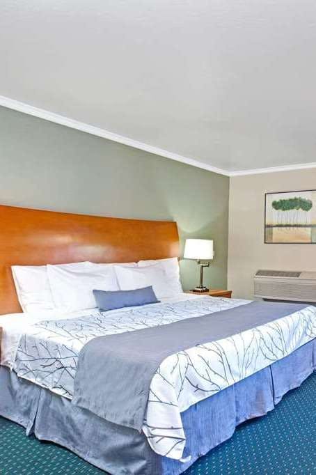 Hotel Days Inn by Wyndham San Jose photo 1