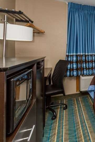 Hotel Super 8 by Wyndham Douglas, WY photo 4