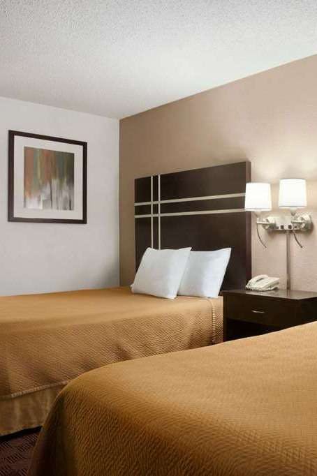 Hotel Travelodge by Wyndham Killeen/Fort Hood photo 2