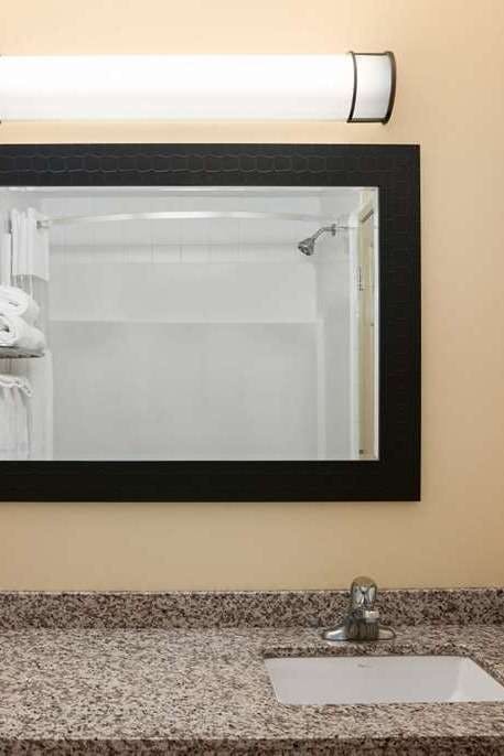 Hotel Ramada Limited Golden photo 5