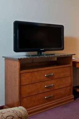 Hotel AmericInn by Wyndham Rexburg BYUI photo 5