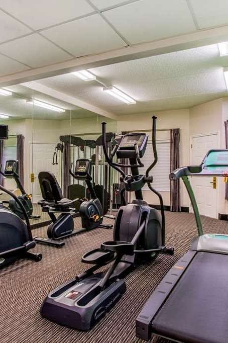 Hotel La Quinta Inn & Suites by Wyndham Raleigh Durham Airport photo 4