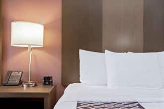 Hotel La Quinta Inn Ste Fayetteville photo 5