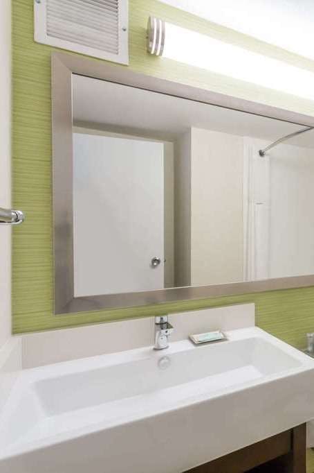 Hotel Wyndham Garden Fresno Airport photo 3