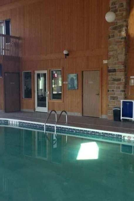 Hotel Days Inn by Wyndham Batavia Ohio photo 4