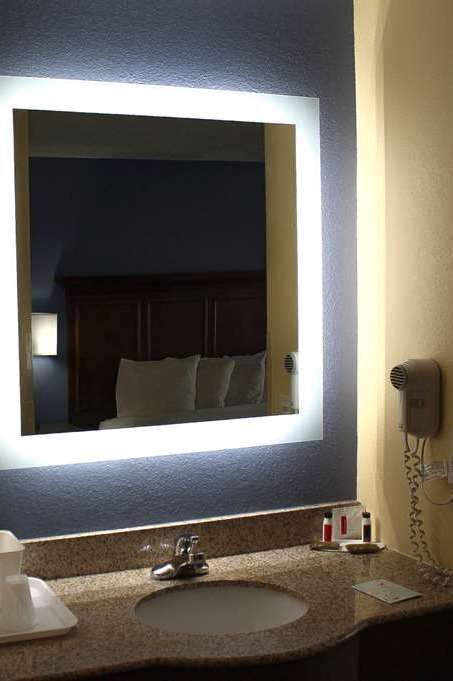 Hotel Days Inn by Wyndham Batavia Ohio photo 3