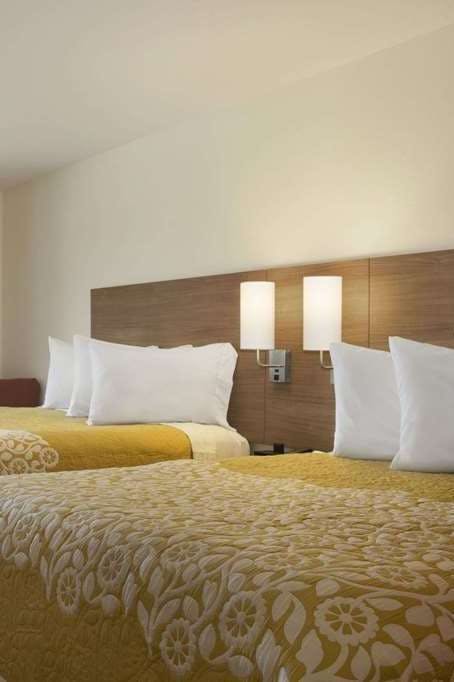 Hotel Days Inn Belmont photo 2