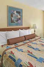 Hotel DI Cocoa Cruiseport W I-95/524 photo 1