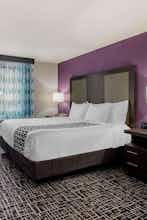 Hotel LQ by Wyndham West Long Branch photo 2