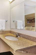 Hotel La Quinta Inn Detroit Canton photo 5