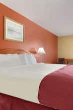 Hotel Days Inn by Wyndham Lumberton photo 2