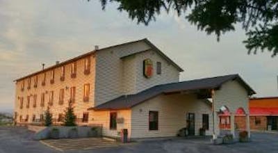 Super 8 by Wyndham Dillon