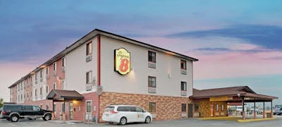 Super 8 Spokane Airport West