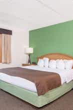 Hotel AmericInn Eau Claire photo 4
