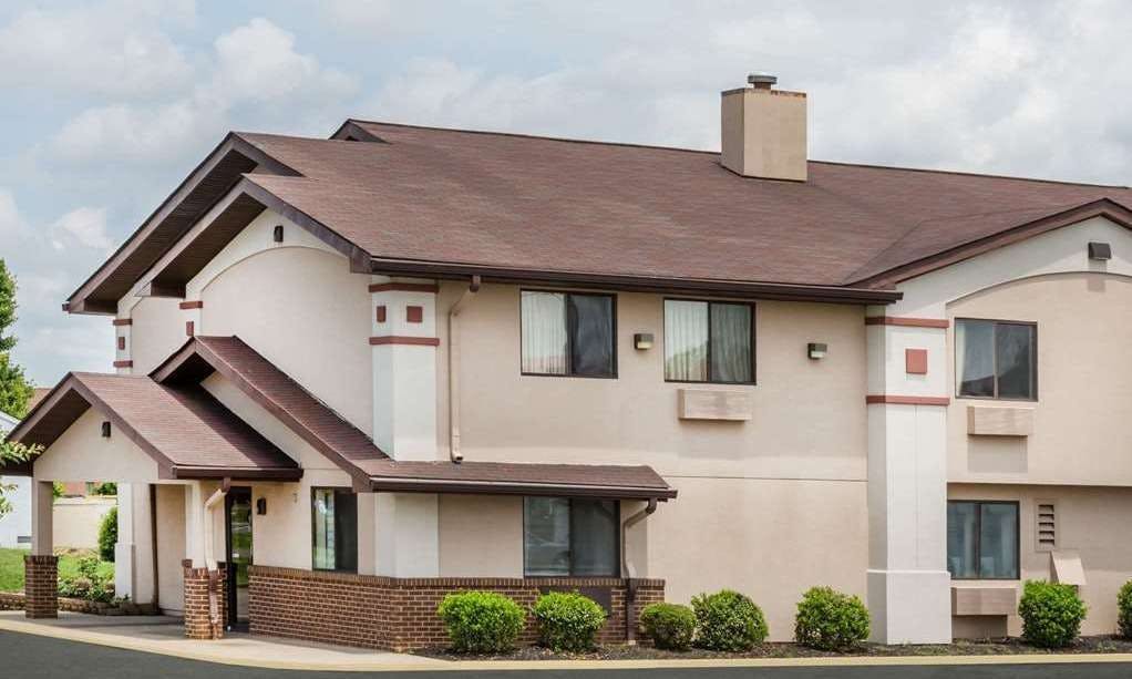 Super 8 by Wyndham Tappahannock VA
