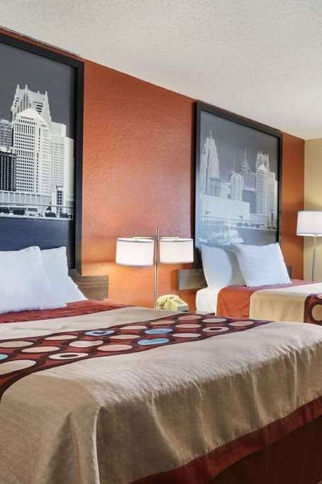Hotel Super 8 by Wyndham Taylor/Detroit Area photo 3
