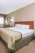 Hotel Baymont Inn Indianapolis South photo 4