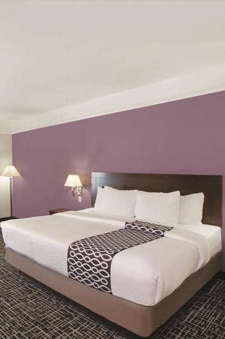 Hotel La Quinta Inn & Suites by Wyndham Mansfield TX photo 1