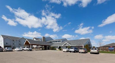 AmericInn Valley City