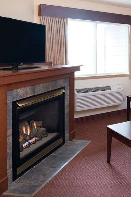 Hotel AmericInn Valley City photo 3