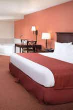 Hotel AmericInn Valley City photo 1
