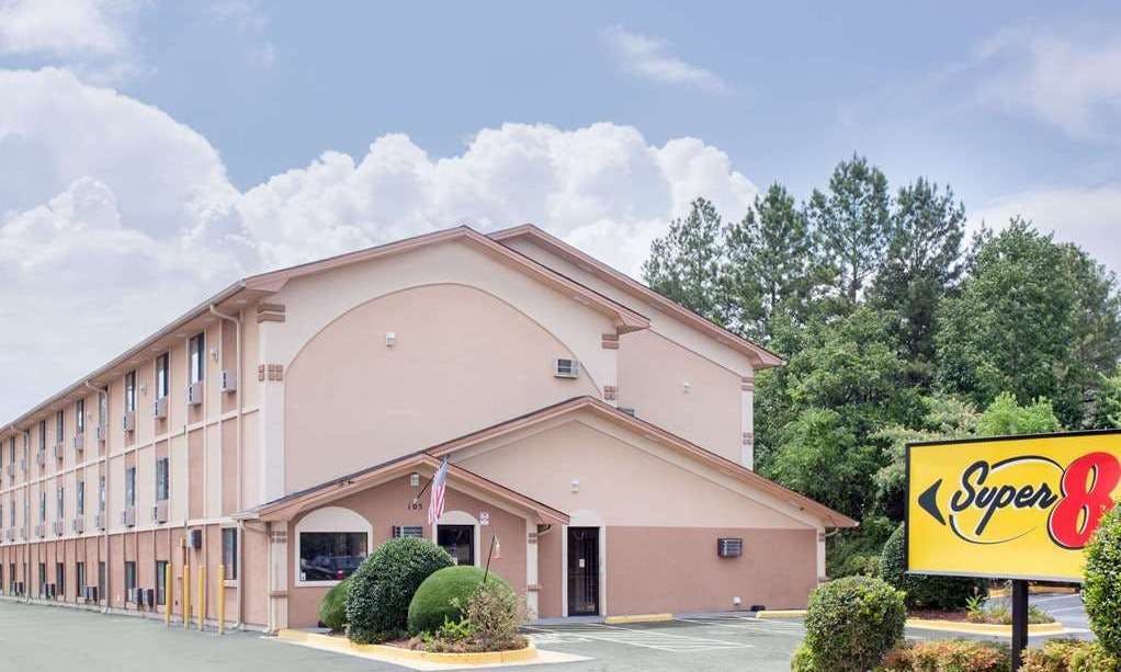 Super 8 by Wyndham Warner Robins