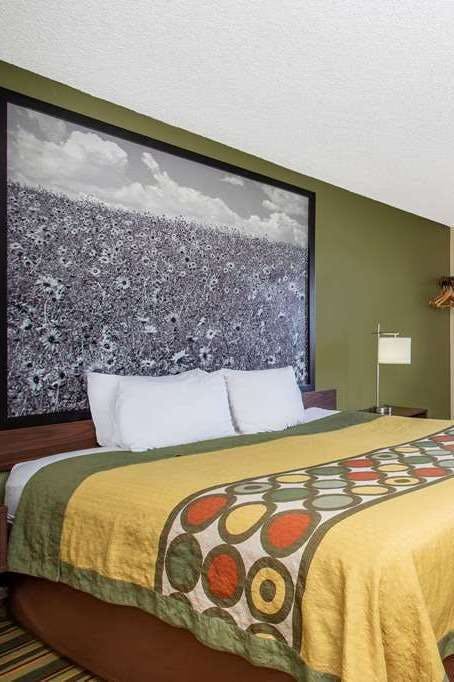 Hotel Super 8 by Wyndham Craig photo 1