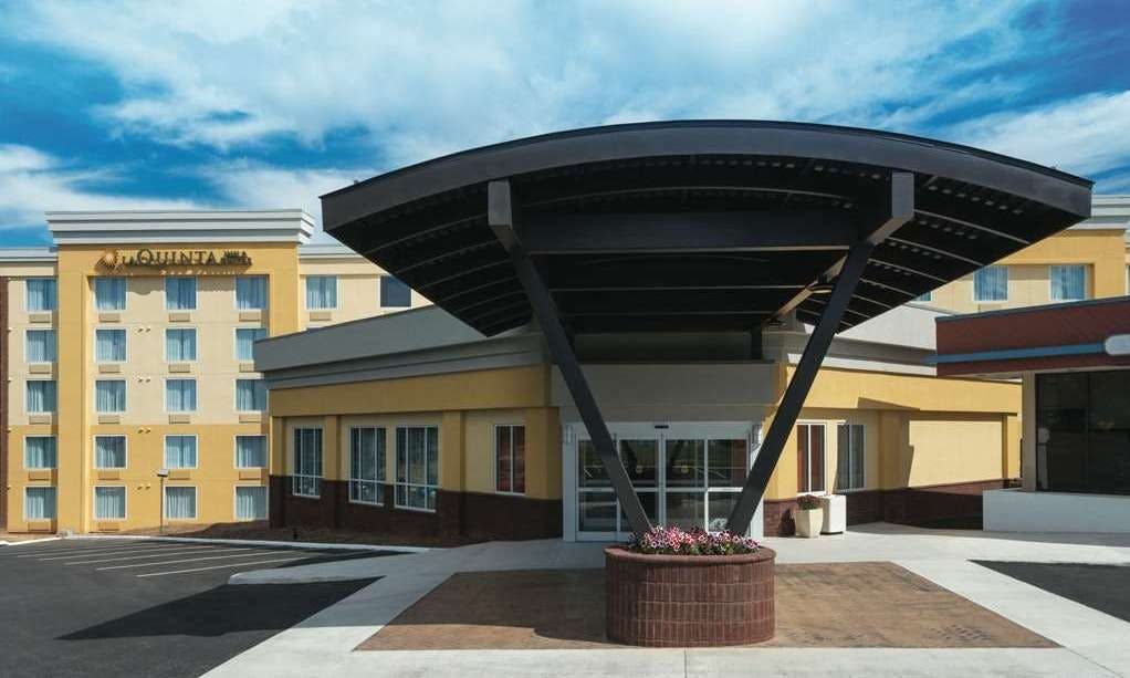 La Quinta Inn & Suites by Wyndham Lynchburg at Liberty Univ.