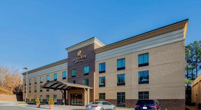 La Quinta Inn & Suites by Wyndham Bel Air/I-95 Exit 77A