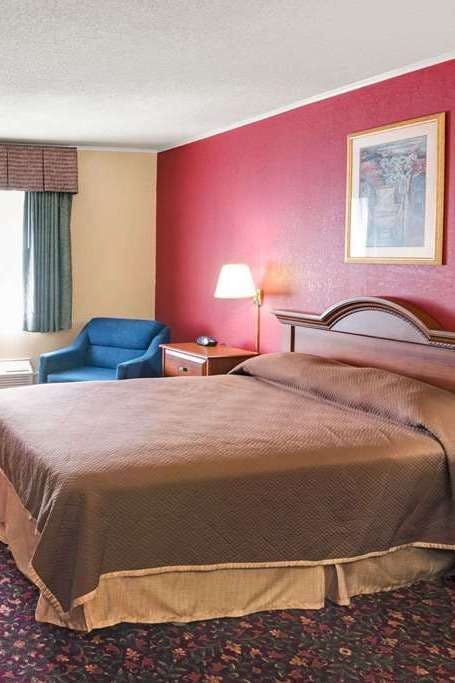 Hotel Travelodge by Wyndham Beckley photo 2