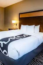 Hotel La Quinta Inn Ste Eugene photo 1