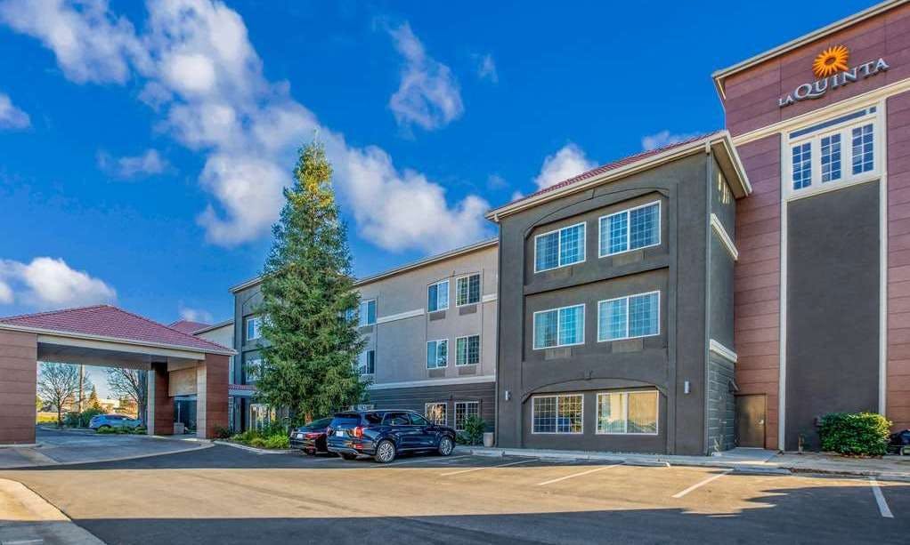 La Quinta Inn Ste Bakrsfield N