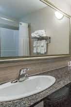 Hotel Ramada by Wyndham Westlock photo 4