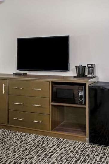 Hotel La Quinta Inn by Wyndham Radford photo 3