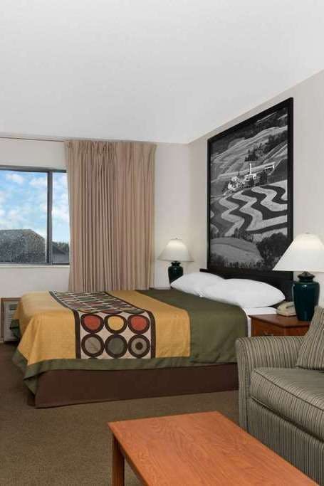 Hotel Super 8 Sparta photo 1