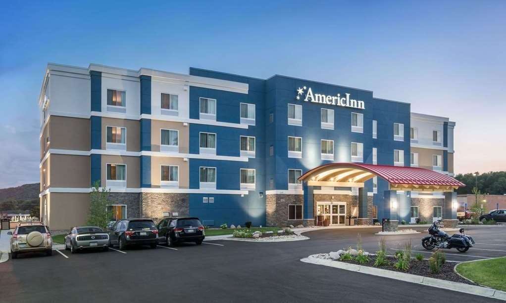 AmericInn by Wyndham Winona