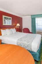 Hotel Days Inn Arlington Heights photo 1