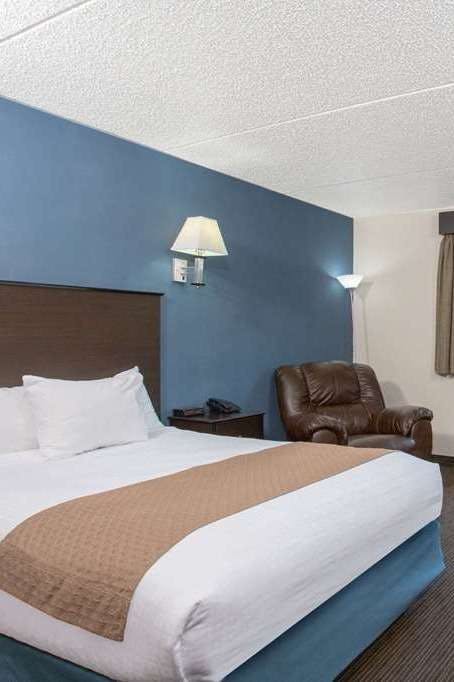 Hotel AmericInn Green Bay West photo 1