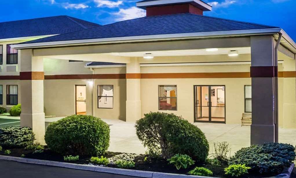 Super 8 by Wyndham Bellefontaine