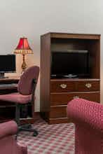 Hotel Super 8 by Wyndham Bellefontaine photo 3