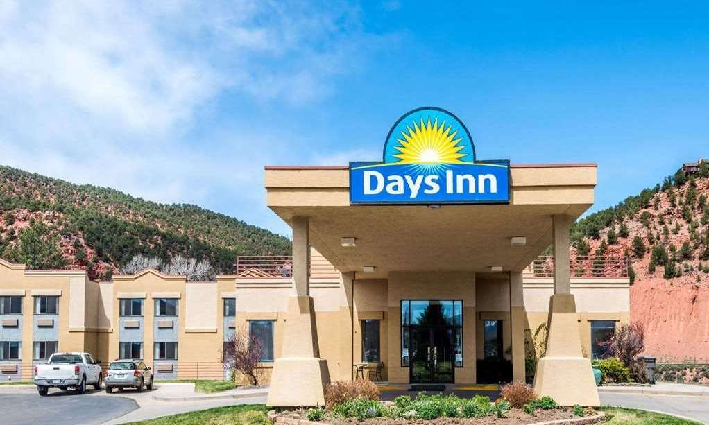 Days Inn by Wyndham Carbondale