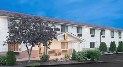 Super 8 by Wyndham Augusta