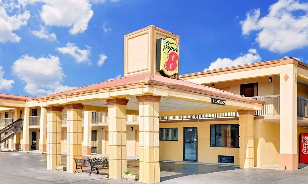 Super 8 by Wyndham Athens