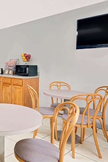 Hotel Super 8 by Wyndham Athens photo 5