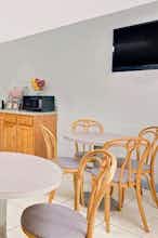 Hotel Super 8 by Wyndham Athens photo 5