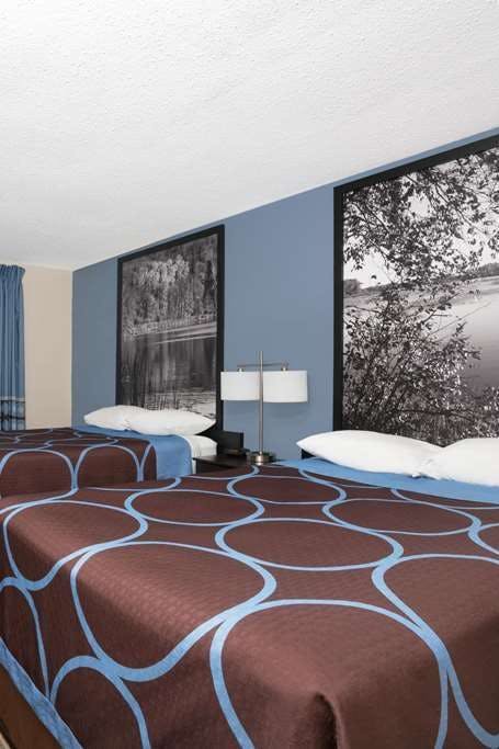 Hotel Super 8 by Wyndham Willmar photo 2